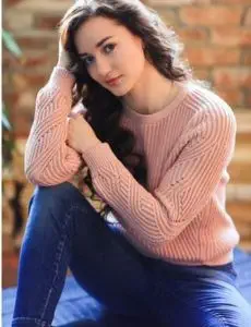 Elite escort service in Greenfield Colony for home and hotel visits